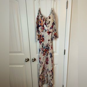 Boho, floral, scalloped bottom maxi dress! Only worn once